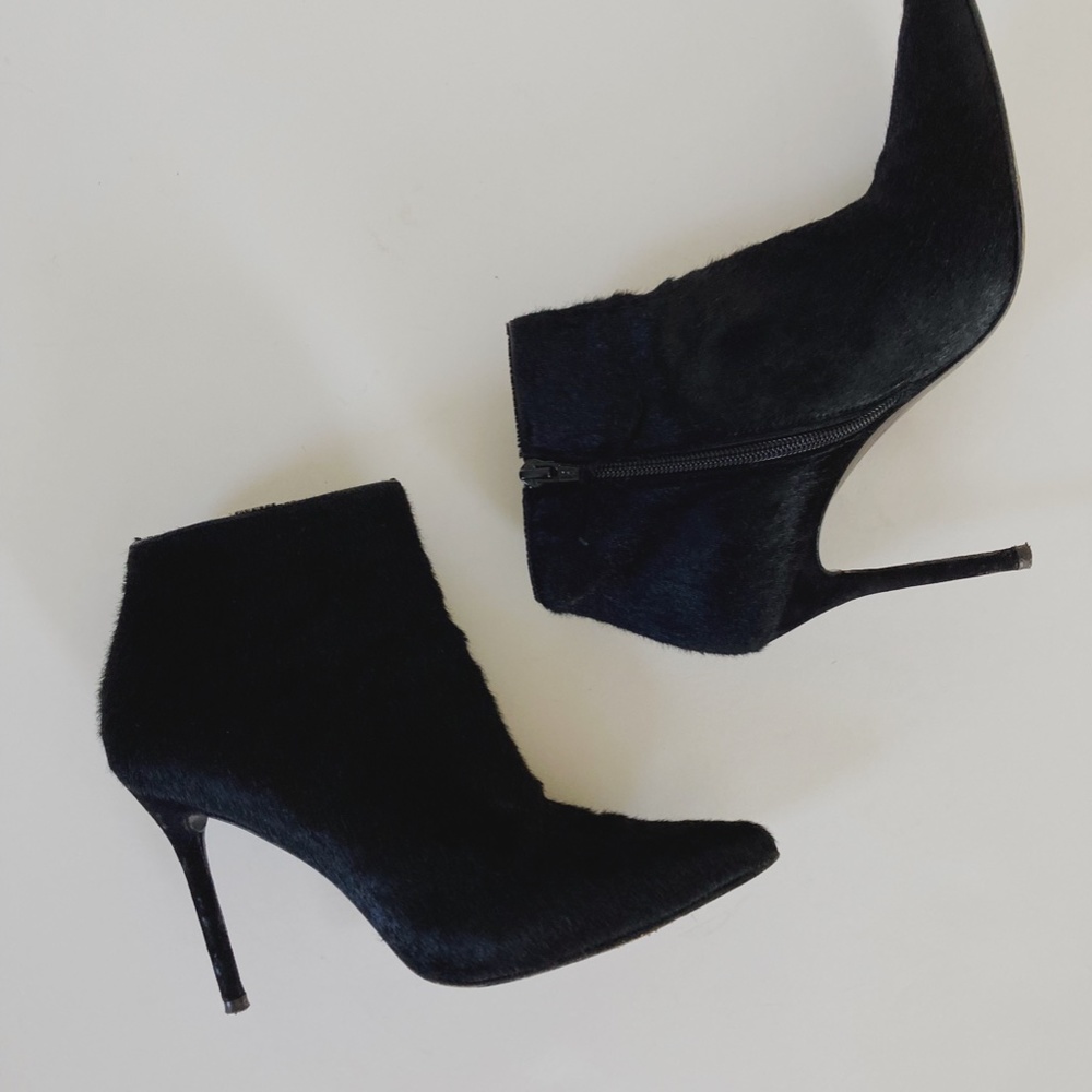 Stuart Weitzman Black Hitimes Calf Pony Hair Bootie Ankle Boot 7.5